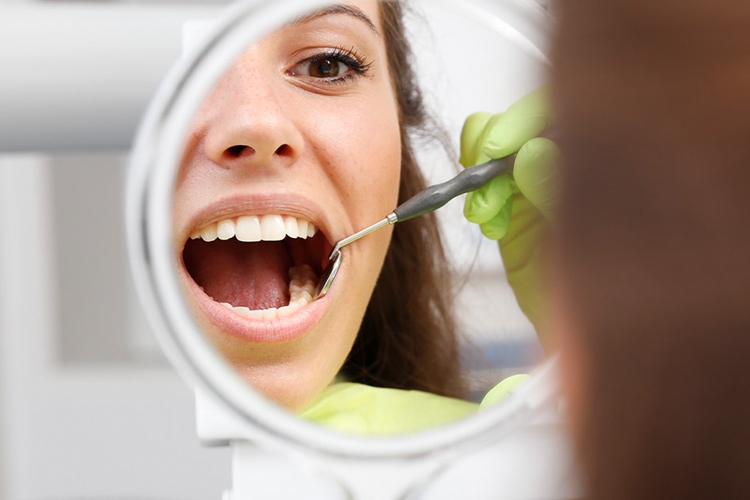Prophylaxe - Zahn - vorbeugende Maßnahme - Zahnarzt in 58300 Wetter (Ruhr)
